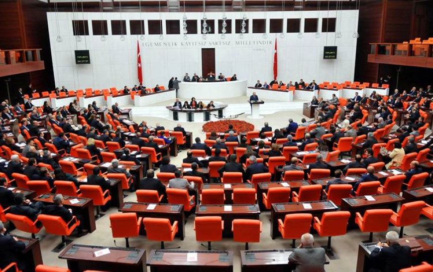 Meclis'te Kürtçenin yanında Lazcaya da sansür uygulandı