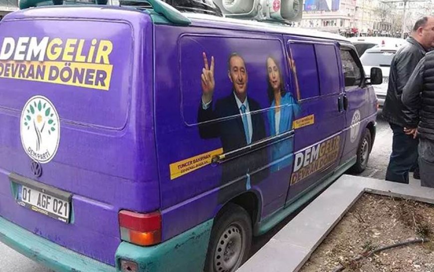DEM Parti seçim aracı Kayseri’de saldırıya uğradı