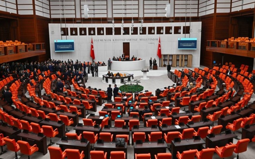Milletvekilleri, belediye başkanı seçildi: Meclis’te sandalye dağılımı değişti