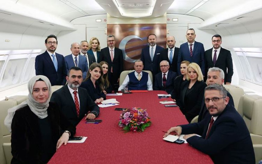 Erdoğan'dan Erbil dönüşü uçakta gazetecilere kritik açıklamalar