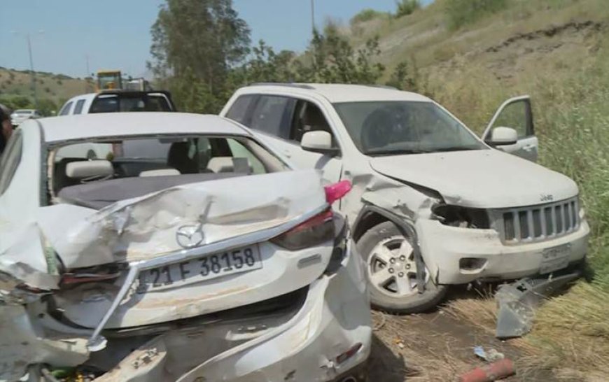 Süleymaniye-Dukan yolunda feci kaza: TIR 15 arabayı biçti