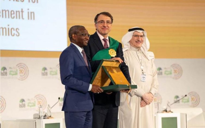 Kürt profesör İslam Kalkınma Bankası Ödülü'ne layık görüldü