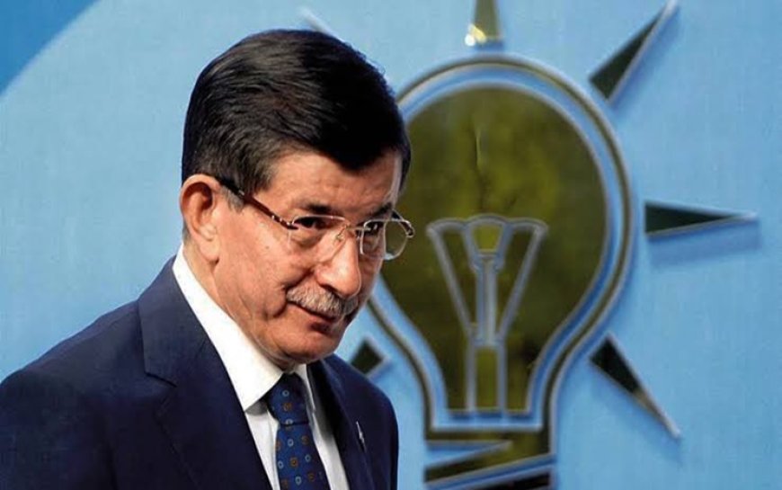 PYD ile Türkiye arasında arabuluculuk yapan Semavi: Görüşmelerin kesilmesine Davutoğlu neden oldu