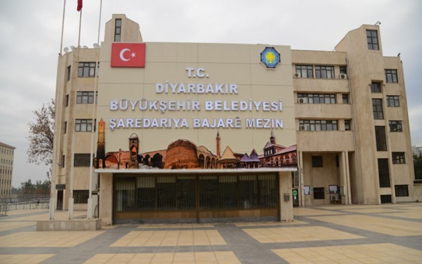 Diyarbakır Büyükşehir Belediyesi'nden 'Kandil kayyım atamış' haberini yapan Yeni Şafak'a tepki