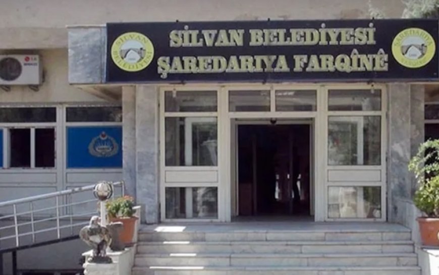 Silvan Belediyesi Eşbaşkanı: Tüm köylere Kürtçe tabela koyacağız