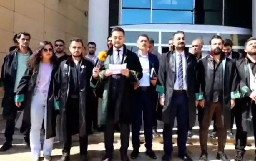 Şırnak: Genç avukatlar ücret tarifesinin değiştirilmesi için basın açıklaması yaptı