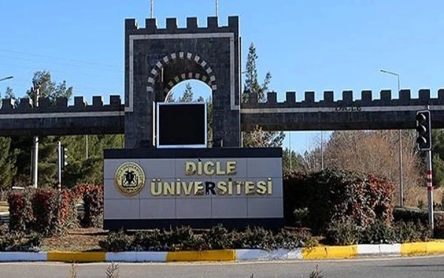 Dicle Üniversitesi Kürt Dili ve Edebiyatı’nda 25 öğrenci eğitime başladı