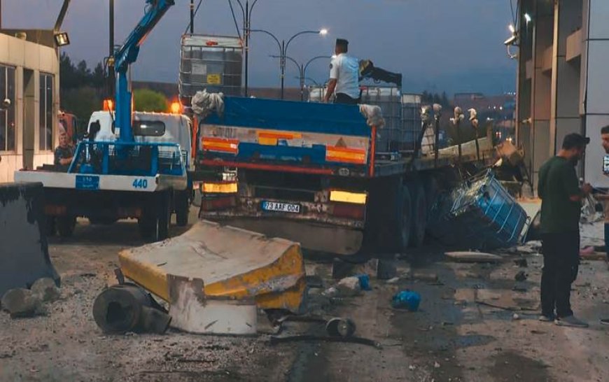 Zaho Kontrol noktasında feci kaza: 2 ölü, 3 yaralı